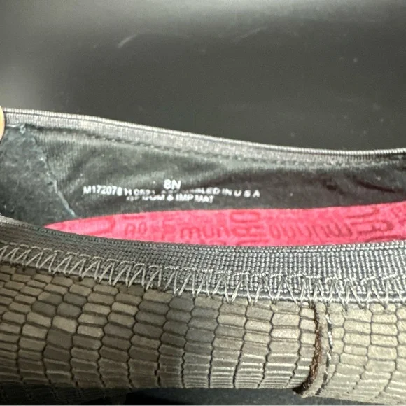 Women's Munro Danielle II Grey Lizard Print Nubuck/Patent Size 8 - Picture 4 of 6